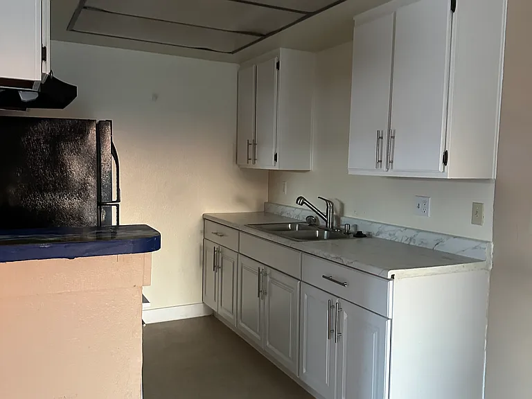 4110 Trevor Ln #C — Photo 7