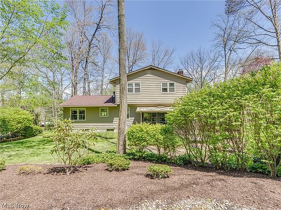 5th image of 1418 Belle Meade Dr