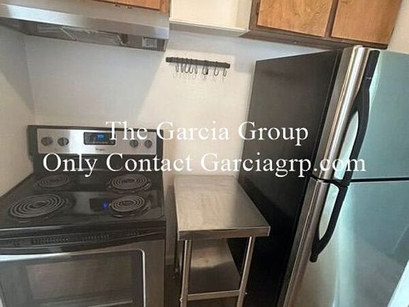 5th image of 7805 NE Failing St Unit 2