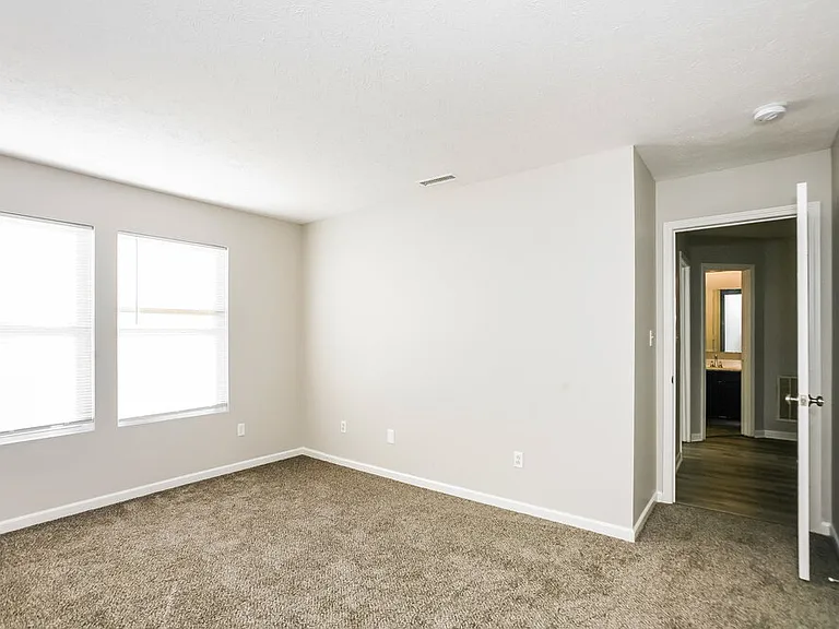 3149 Brandenburg Dr — Photo 9