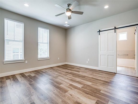 4th image of 405 Cedar St #1