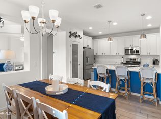 945 W Banyan Ave, Queen Creek, AZ 85140