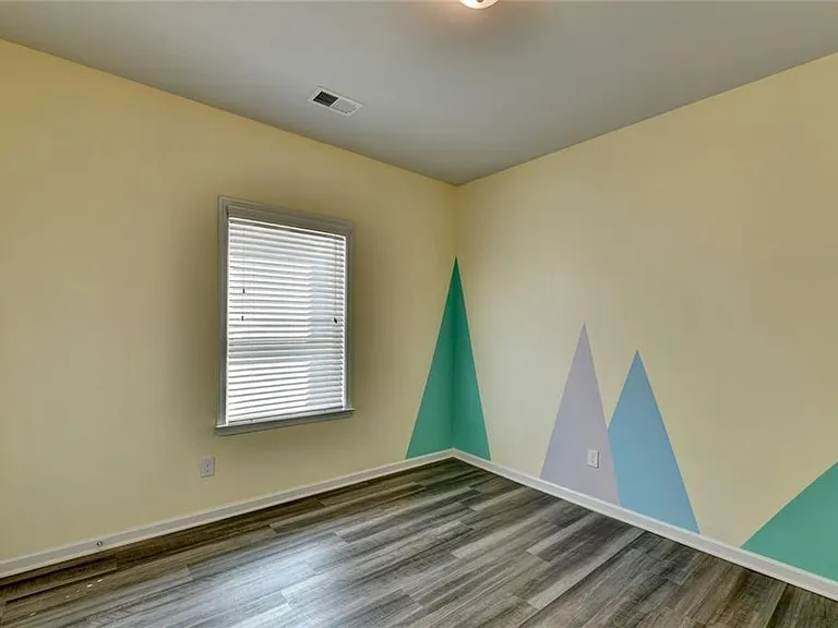 3335 Fall Branch Ln — Photo 25