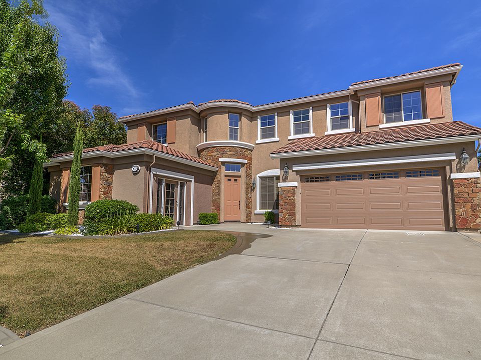 1st image of 1592 Diamond Woods Cir