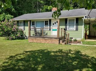 179 Hampton Creek Rd, Roan Mountain, TN 37687