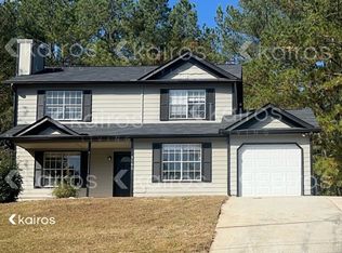 3160 Creekwood Dr, Rex, GA 30273