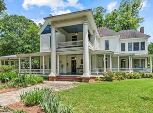 160 Fairplay St, Rutledge, GA 30663