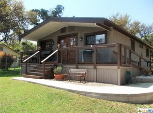 1155 Dawnridge Dr, Canyon Lake, TX 78133