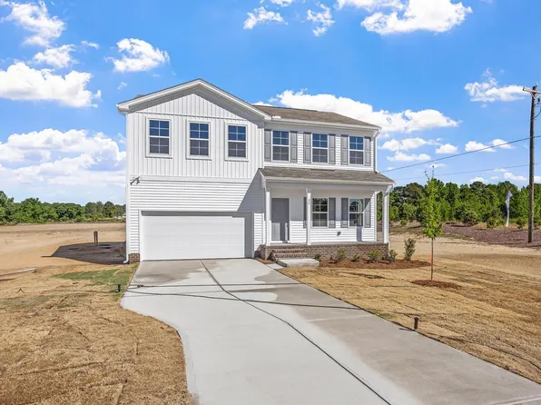 26 Alice Trace Pl #34, Angier, NC 27501