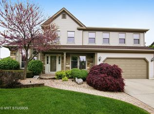 264 Stanton Ct E, Buffalo Grove, IL