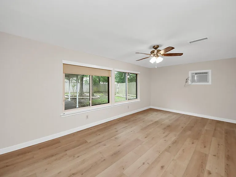 25511 Many Oak Dr — Photo 19