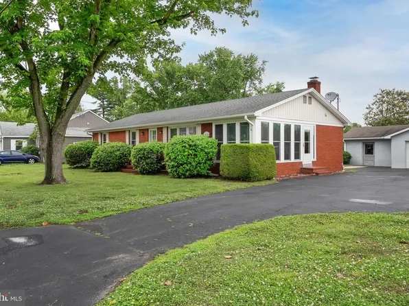 5989 N Main St, Chestertown, MD 21661