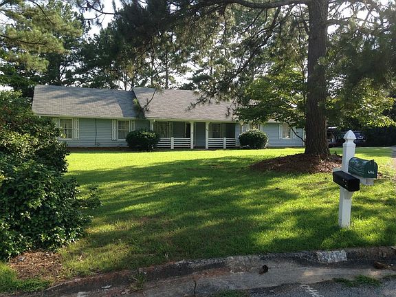 2nd image of 646 Sugar Hill Ln SE