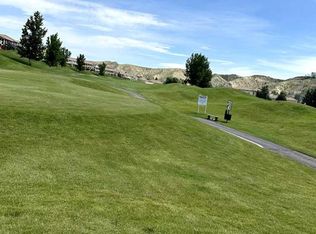 260 Canyon Blvd W, Lethbridge, AB T1K6V1