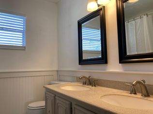 705 SW 75th St APT 204, Gainesville, FL 32607