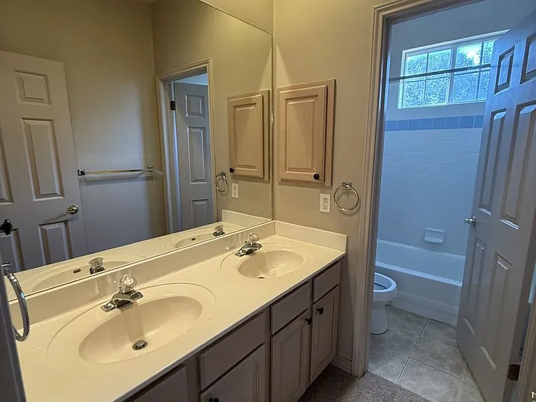 18123 Brookwood Frst — Photo 16