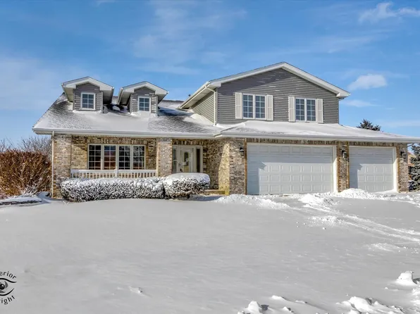 1345 Southcreek Dr, Manteno, IL 60950