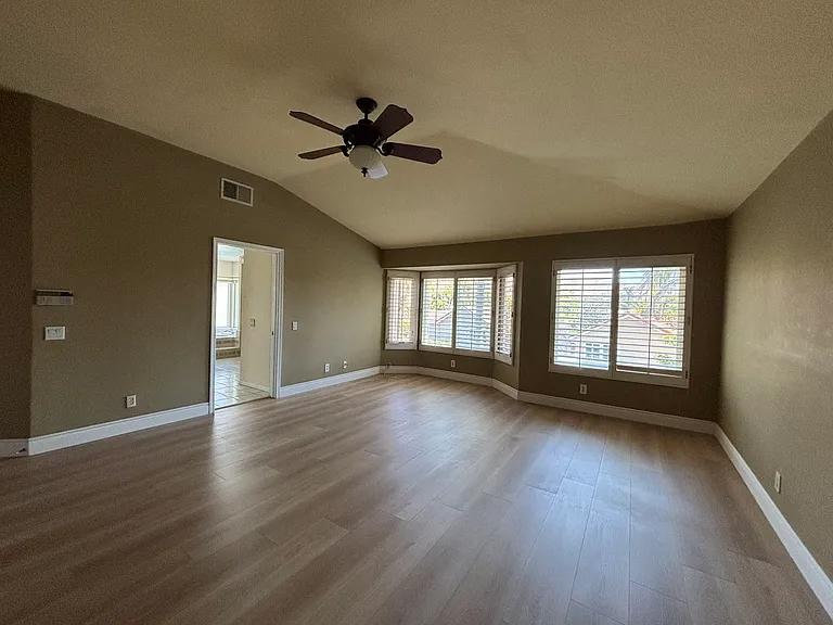 5530 Elderberry Ln — Photo 53
