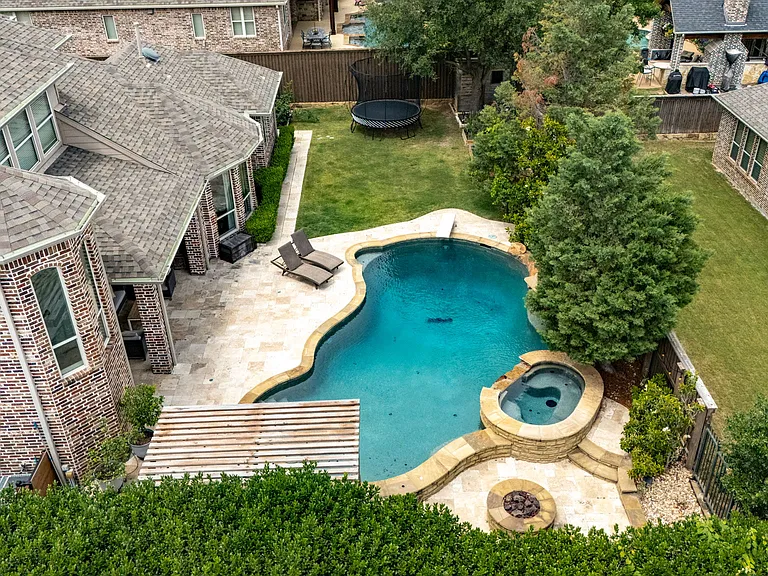 4101 Chimney Rock Dr — Photo 38