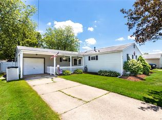 71 Michele Dr, Depew, NY 14043