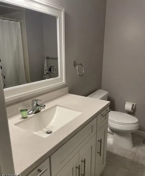 124 Hempstead Ct — Photo 11