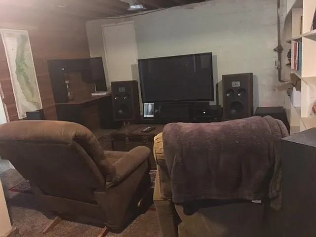 down stairs open area