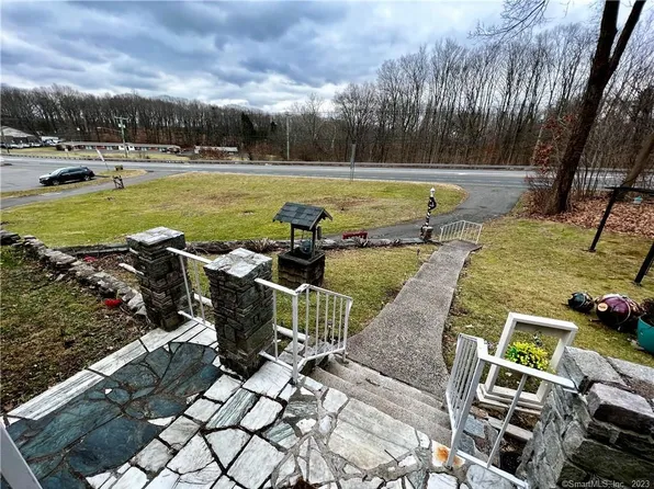 56 Meriden Road, Middlefield, CT 06481