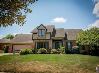 6215 SW 34th Ter, Topeka, KS 66614