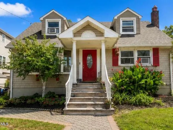 64 Waackaack Avenue, Keansburg, NJ 07734