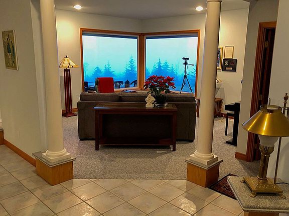 2nd image of 711 Diamond Vista Dr