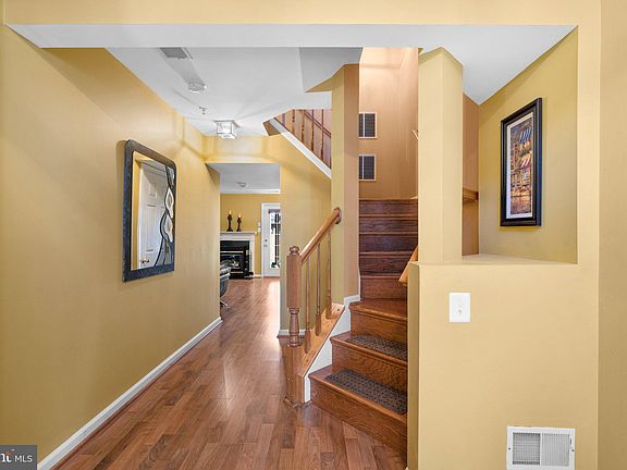 2nd image of 8144 Mallard Shore Dr