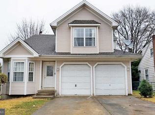 125 Heulings Ave, Riverside, NJ 08075