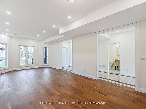 5th image of 722 Beach Blvd