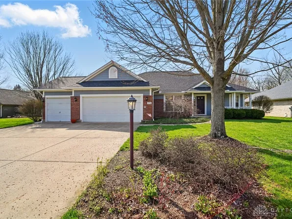 35 Heston Dr, Springboro, OH 45066