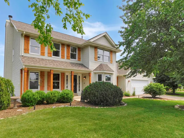 1637 Old Field Ct, Rockton, IL 61072