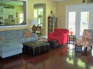 339 Saint Catherine Cir, Richmond Hill, GA 31324