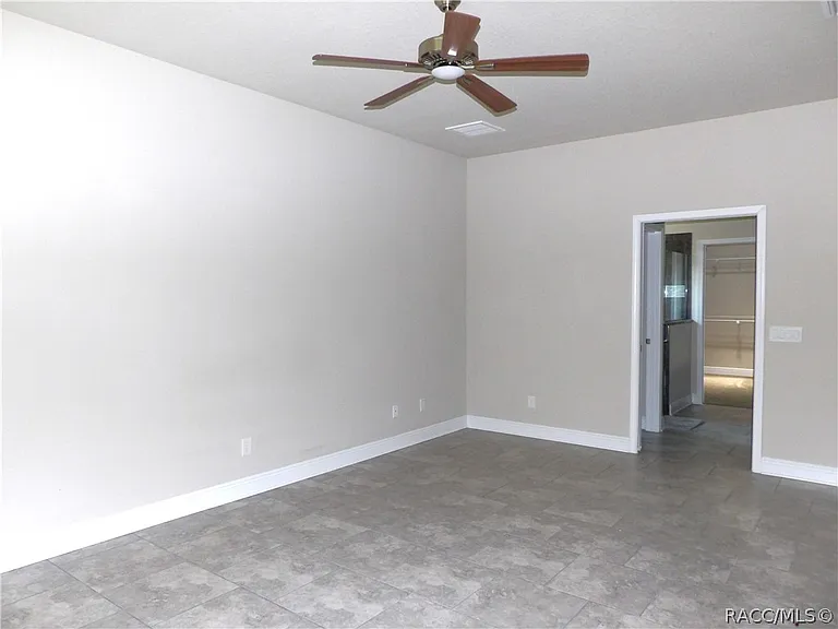 1597 W Caroline Path — Photo 7