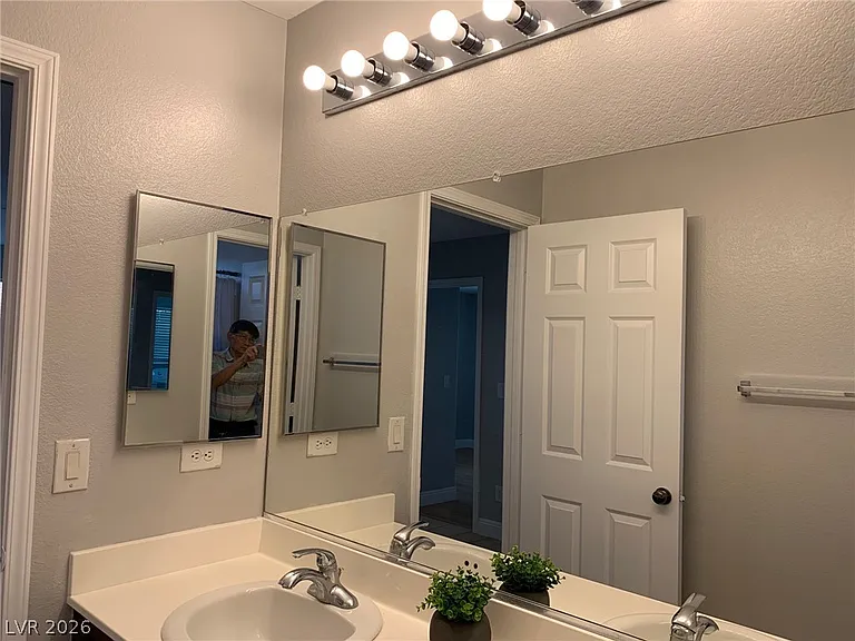 9933 W Diablo Dr — Photo 33