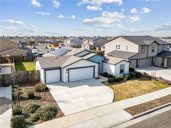 255 San Pelmo Ct, Los Banos, CA 93635