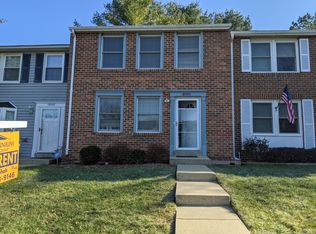 18005 Queen Elizabeth Dr, Olney, MD 20832