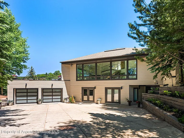 75 Bennett Ct — Photo 62