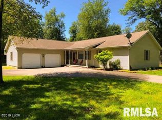 1813 Calico Rd, Marion, IL 62959