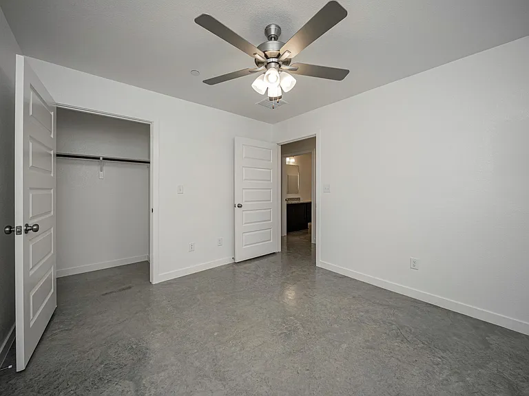 1250 Croft Ln — Photo 39
