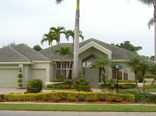 10217 Shireoaks Ln, Boca Raton, FL 33498