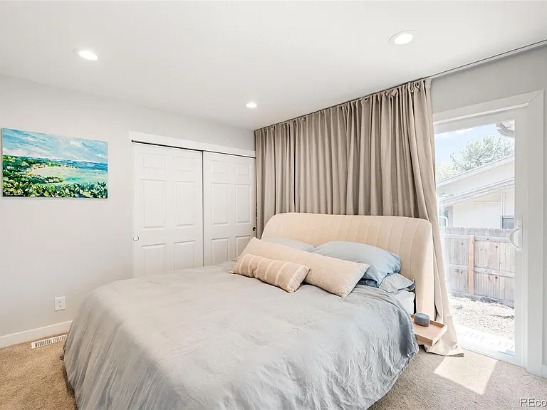 13004 King Cir — Photo 17