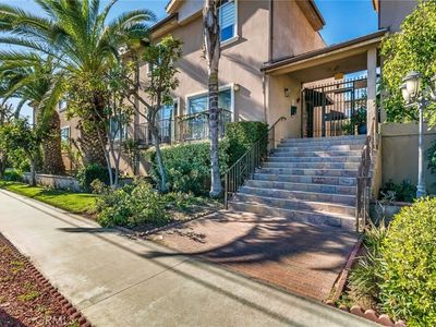 6525 Woodman Ave Unit 11, Van Nuys, CA, 91401