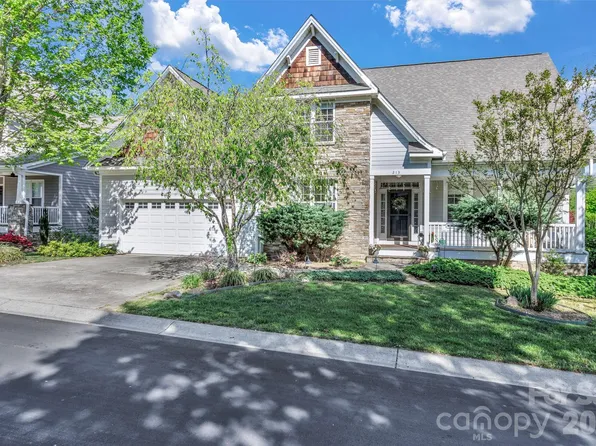 213 Nut Hatch Loop, Arden, NC 28704