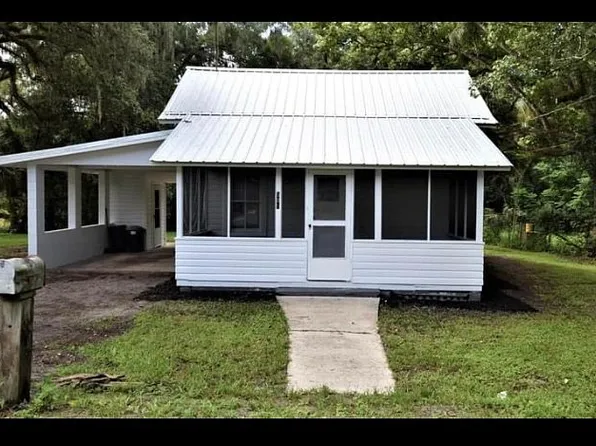 509 W Main St, Pomona Park, FL 32181