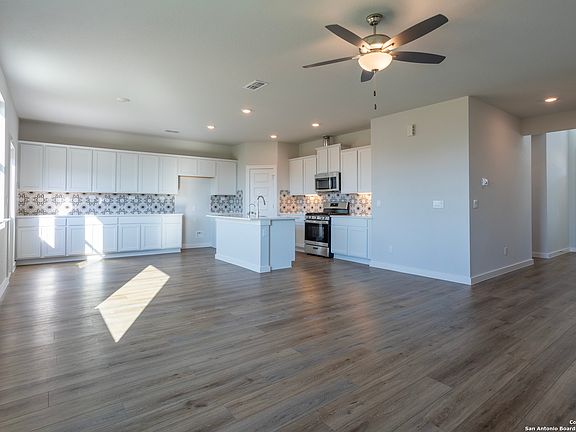 2nd image of 11209 Lowder Lane