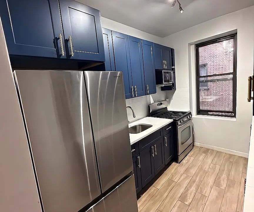 1st image of 7002 Ridge Blvd APT C1